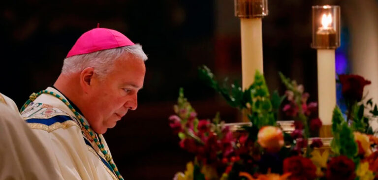 “No Están Solos” los Inmigrantes: Mons. Nelson Pérez