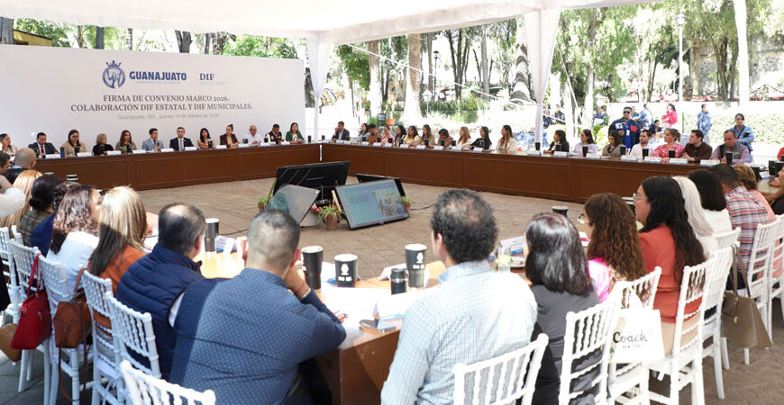 DIF Firma Convenio para la Alimentación Escolar