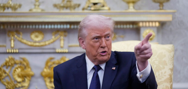 No a la guerra: viaje a 2003