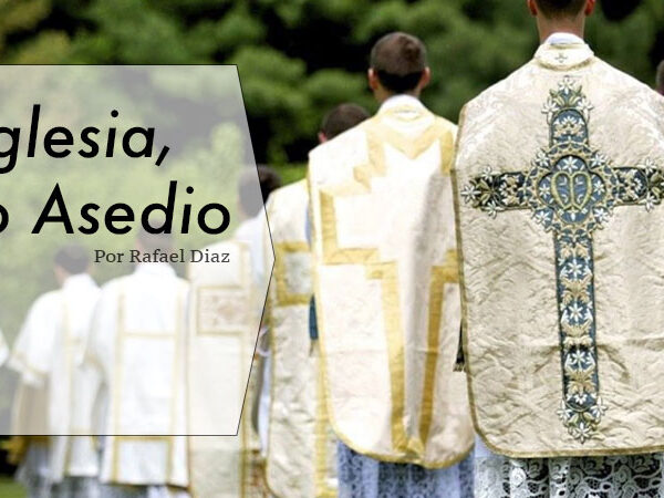 La Iglesia, Bajo Asedio
