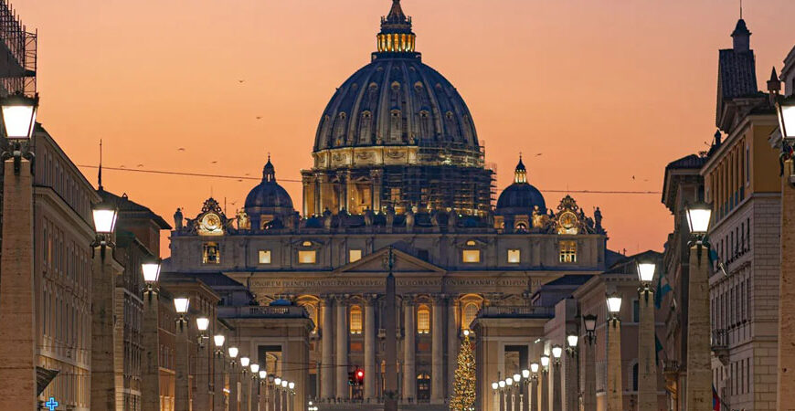 El Vaticano “batea” a Sheinbaum